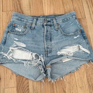 levi 501 denim shorts